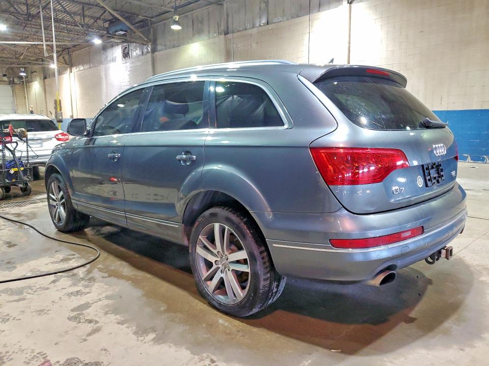 Продаж на аукціоні авто 2015 Audi Q7, vin: WA1LGAFE5FD010925, номер лоту: 49177316