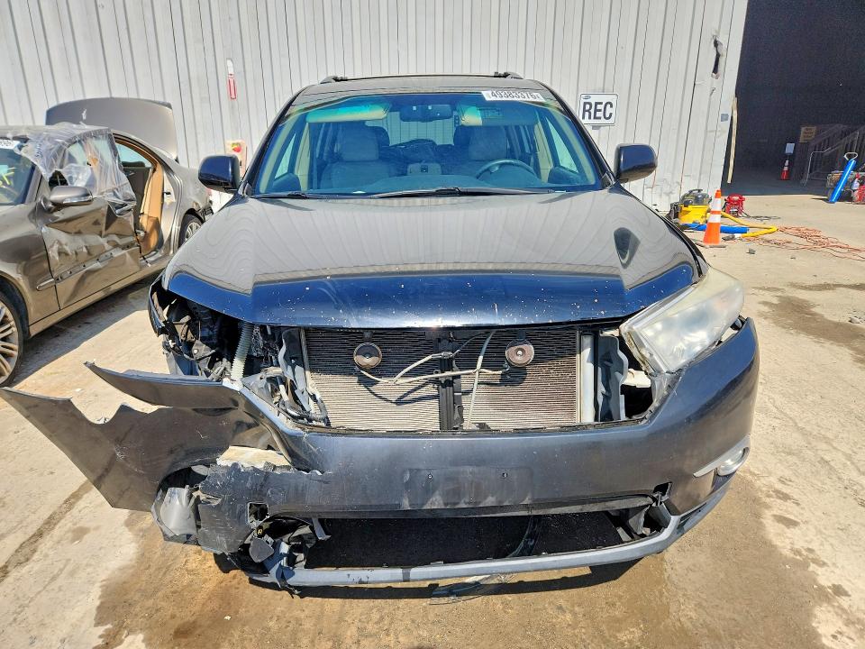 Продажа на аукционе авто 2012 Toyota Highlander, vin: 5TDBK3EH3CS136952, номер лота: 49383376