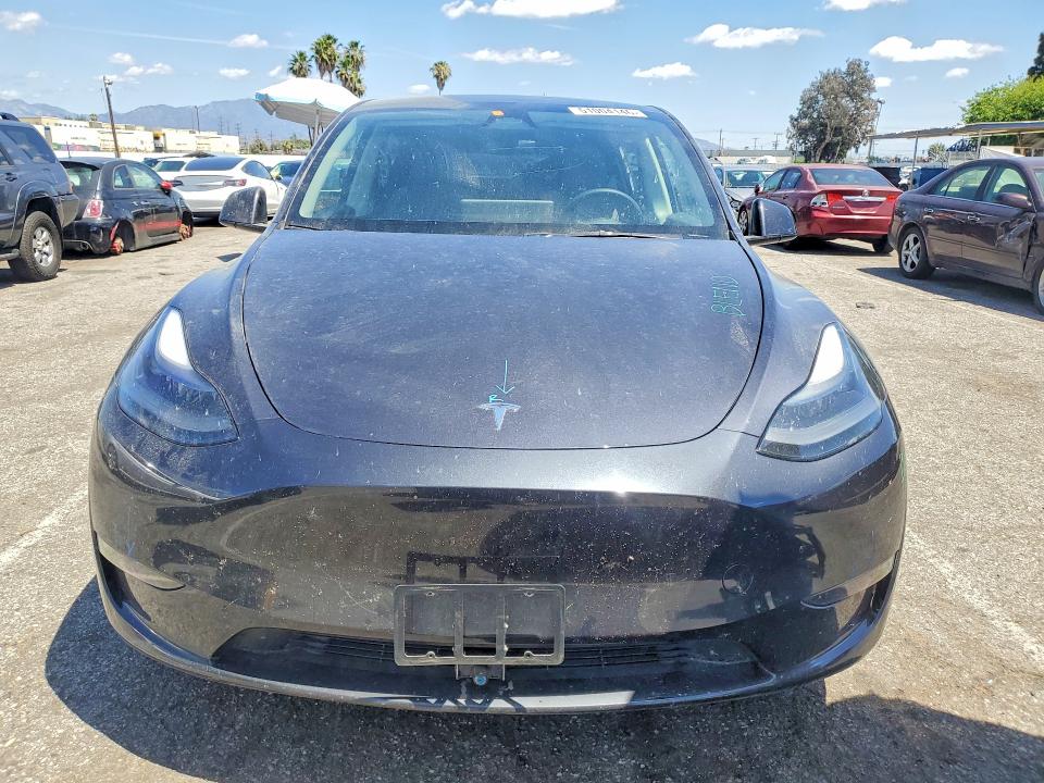 51004146 :رقم المزاد ، 7SAYGDEF1RF094572 vin ، 2024 Tesla Model Y مزاد بيع