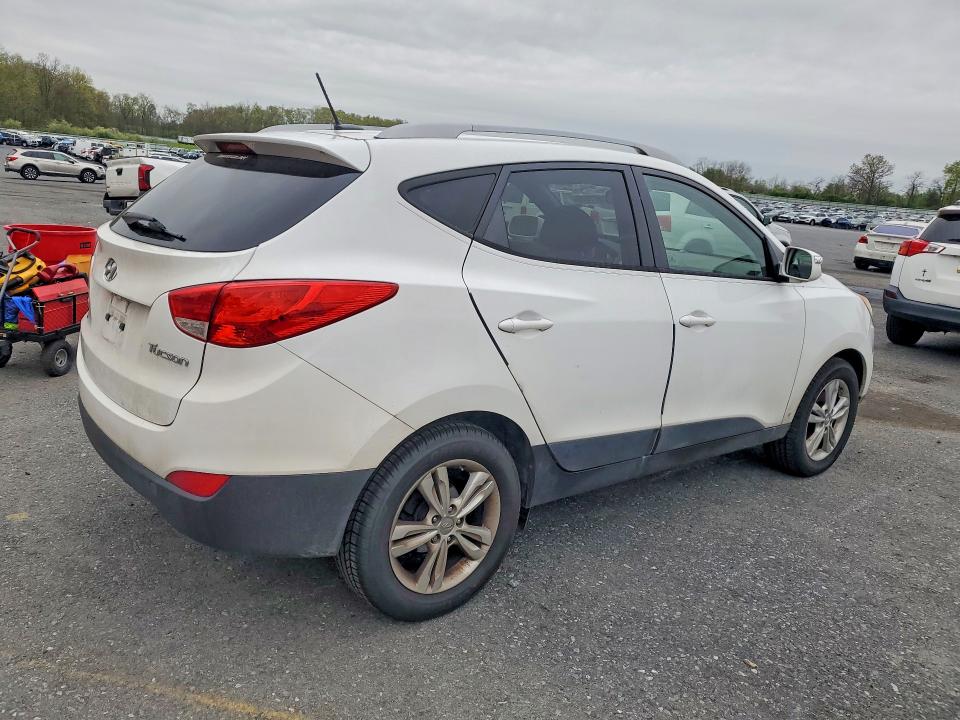 51877176 :رقم المزاد ، KM8JU3AC6DU761032 vin ، 2013 Hyundai Tucson مزاد بيع