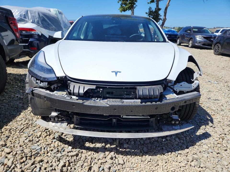 Продажа на аукционе авто 2021 Tesla Model 3, vin: 5YJ3E1EA8MF072142, номер лота: 51801616
