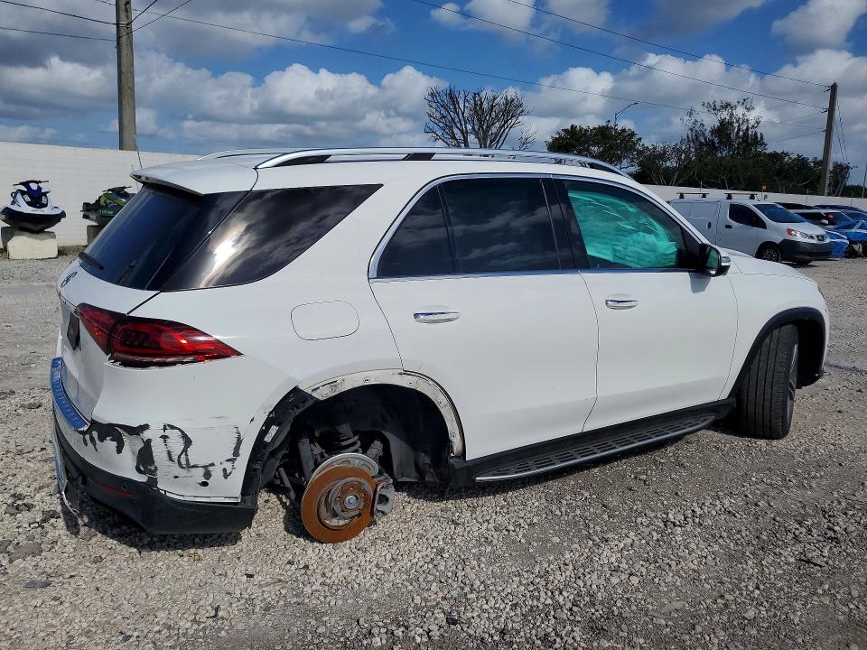Продажа на аукционе авто 2021 Mercedes-benz Gle, vin: 4JGFB4JB6MA484408, номер лота: 49242086