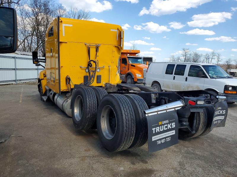 Продаж на аукціоні авто 2022 Kenworth T680, vin: 1XKYDP9X3NJ130456, номер лоту: 48750866