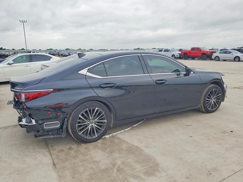 50173326 :رقم المزاد ، 58ADZ1B15NU117273 vin ، 2022 Lexus Es 350 مزاد بيع