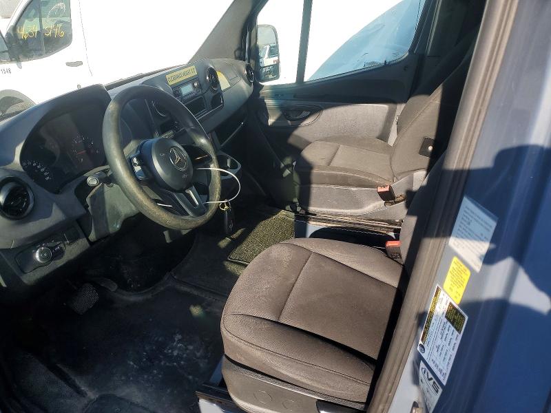 50551546 :رقم المزاد ، WD4PF0CD7KP039843 vin ، 2019 Mercedes Benz Sprinter مزاد بيع