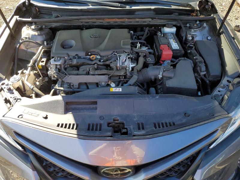 48970326 :رقم المزاد ، 4T1B11HK4KU766628 vin ، 2019 Toyota Camry مزاد بيع