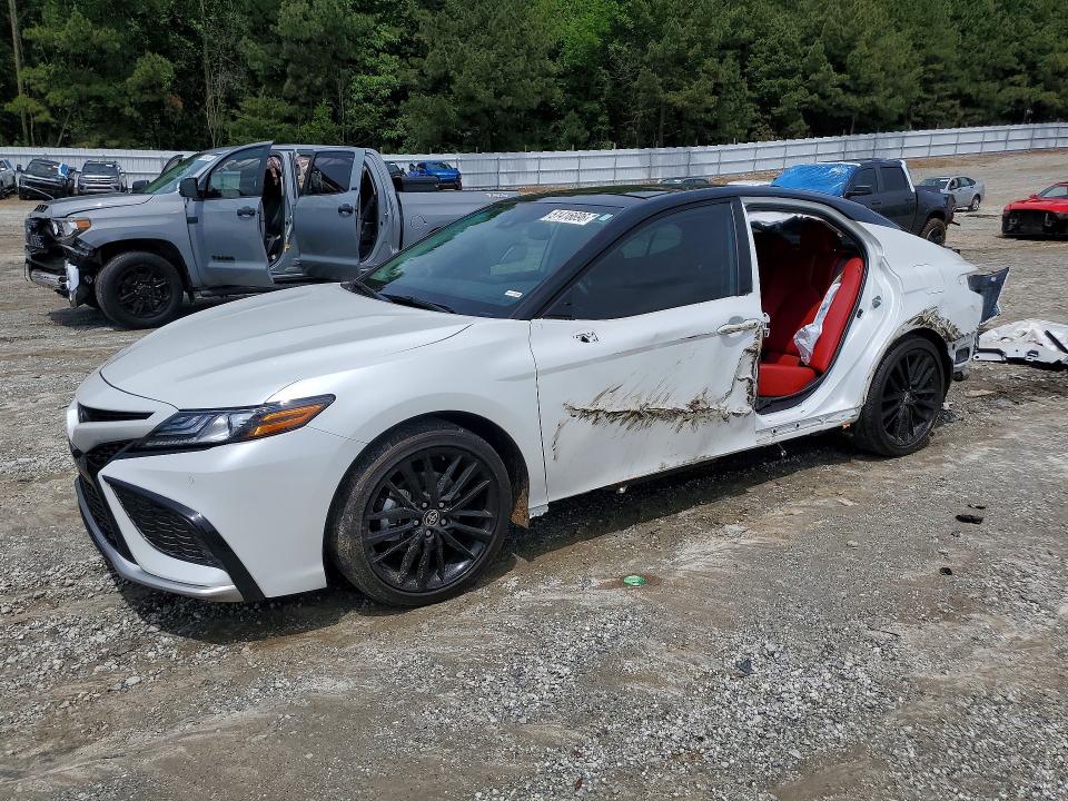51416696 :رقم المزاد ، 4T1K61AK0PU155255 vin ، 2023 Toyota Camry مزاد بيع
