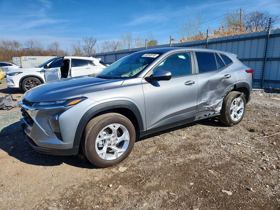 Продажа на аукционе авто 2025 Chevrolet Trax, vin: KL77LFEP9SC250768, номер лота: 49332076