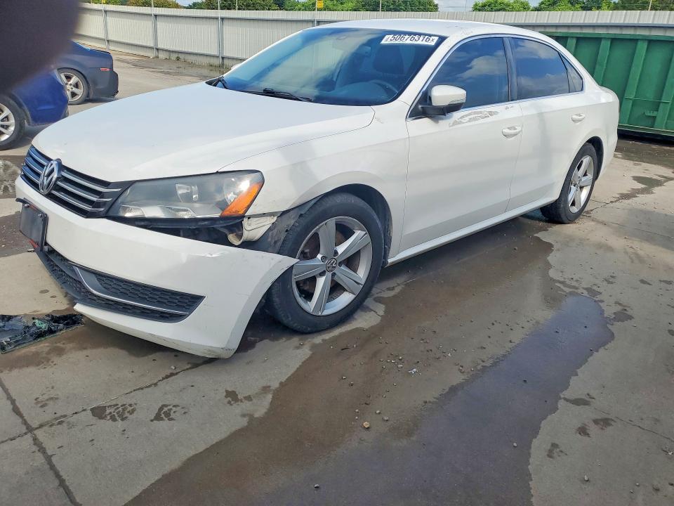 Продажа на аукционе авто 2013 Volkswagen Passat, vin: 1VWBP7A36DC095543, номер лота: 50676316
