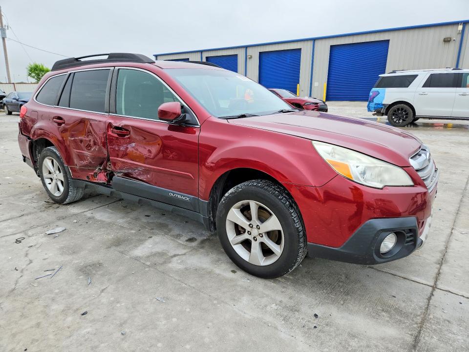 50741626 :رقم المزاد ، 4S4BRCLC4E3292193 vin ، 2014 Subaru Outback مزاد بيع