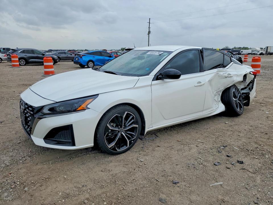 48635796 :رقم المزاد ، 1N4BL4CVXPN408085 vin ، 2023 Nissan Altima مزاد بيع