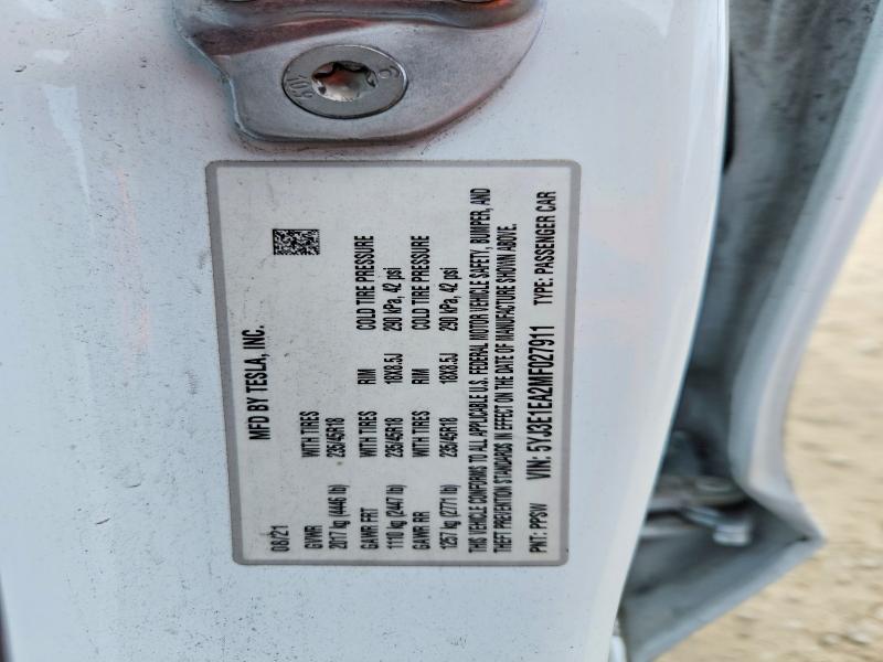 49331176 :رقم المزاد ، 5YJ3E1EA2MF027911 vin ، 2021 Tesla Model 3 مزاد بيع