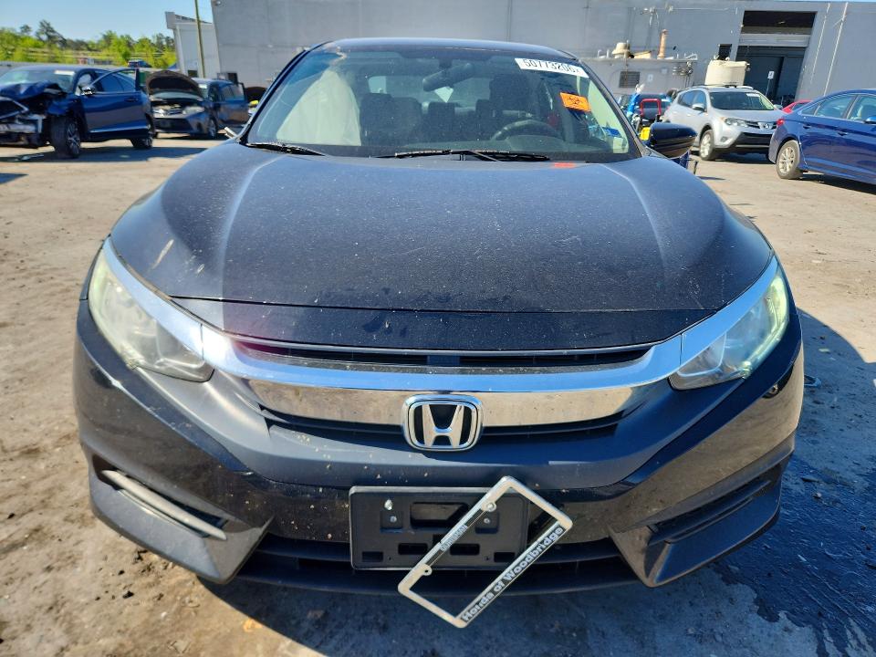 Продажа на аукционе авто 2018 Honda Civic, vin: 2HGFC2F53JH521616, номер лота: 50773206