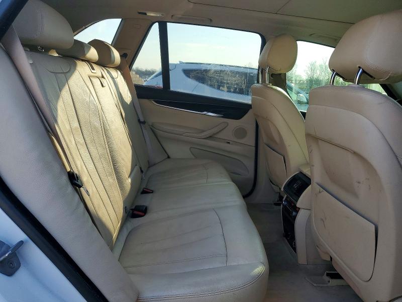 48768516 :رقم المزاد ، 5UXKR0C55F0K58060 vin ، 2015 Bmw X5 مزاد بيع