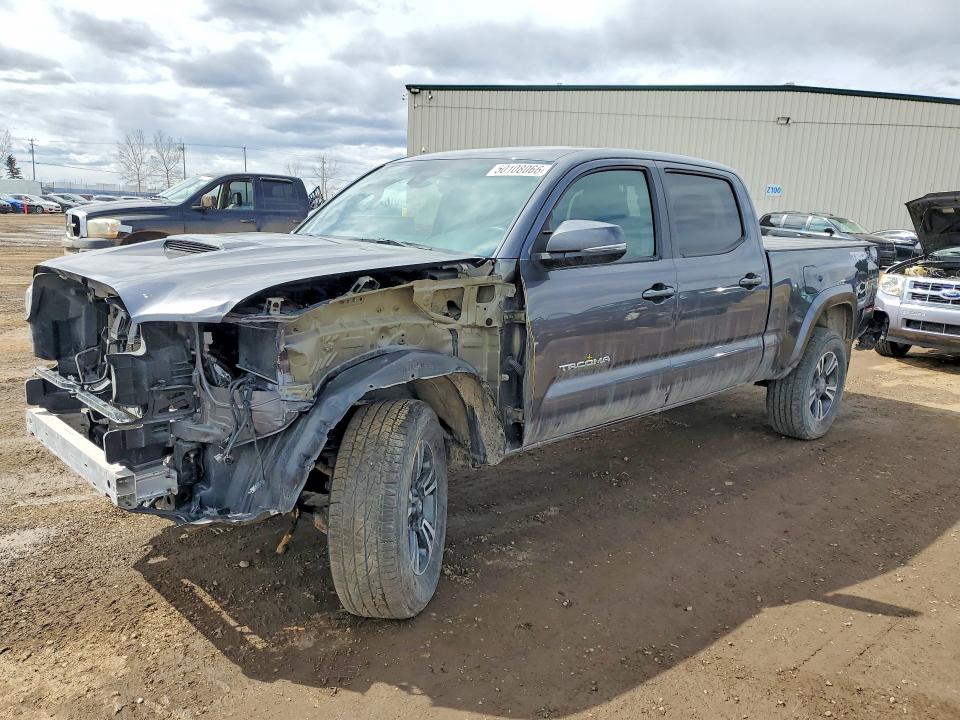 Продаж на аукціоні авто 2018 Toyota Tacoma, vin: 5TFDZ5BN0JX034591, номер лоту: 50108066