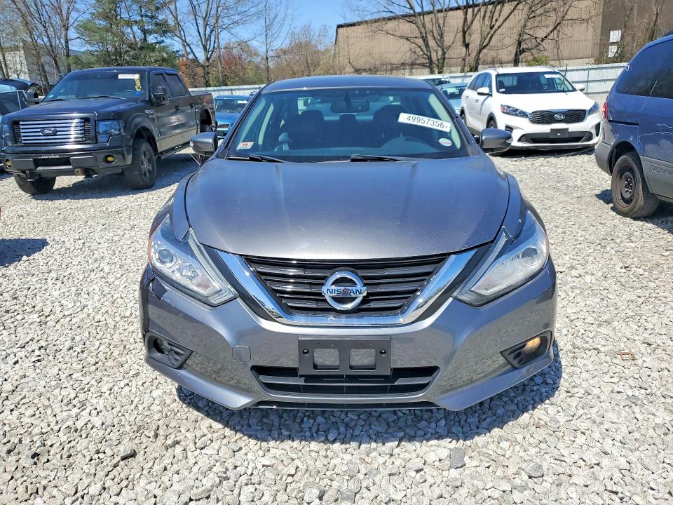 Продаж на аукціоні авто 2018 Nissan Altima, vin: 1N4AL3APXJC173829, номер лоту: 49957356