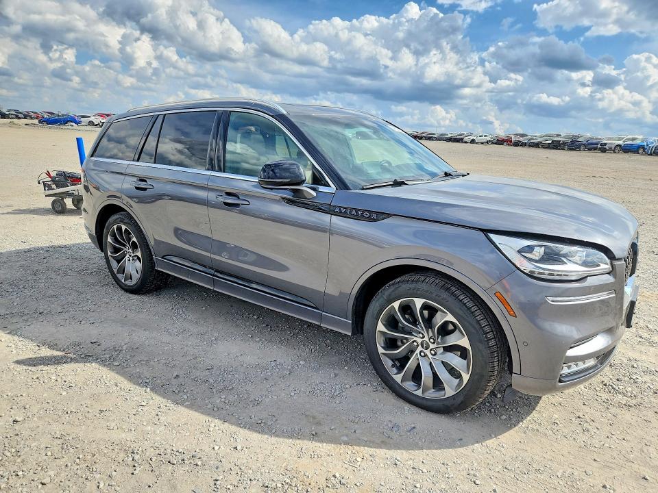 48323066 :رقم المزاد ، 5LMYJ8XY8NNL01418 vin ، 2022 Lincoln Aviator مزاد بيع