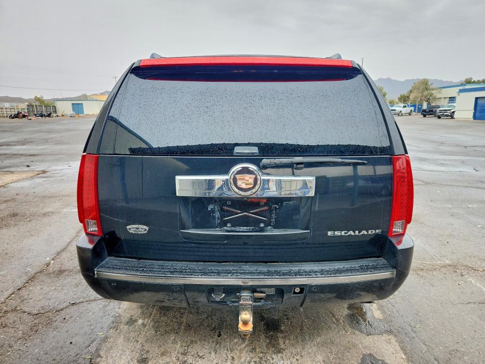 51382336 :رقم المزاد ، 1GYEC63828R130185 vin ، 2008 Cadillac Escalade مزاد بيع