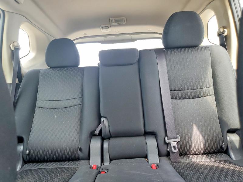 48964356 :رقم المزاد ، KNMAT2MV8HP614245 vin ، 2017 Nissan Rogue مزاد بيع