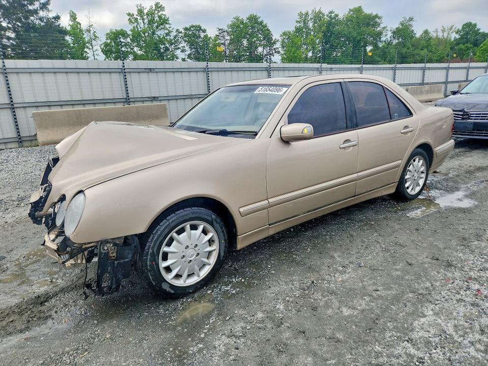 Aukcja sprzedaży 2001 Mercedes-benz E, vin: WDBJF82J41X049085, numer aukcji: 51654096