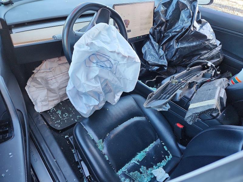 50878516 :رقم المزاد ، 5YJ3E1EA2JF009856 vin ، 2018 Tesla Model 3 مزاد بيع