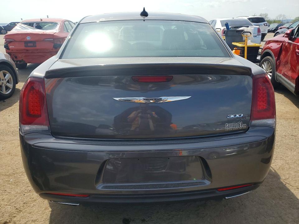Aukcja sprzedaży 2017 Chrysler 300, vin: 2C3CCABG2HH582523, numer aukcji: 49990736