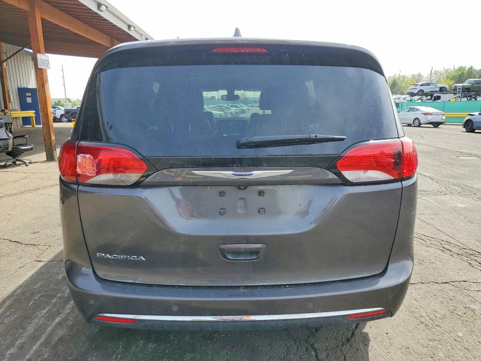 2018 Chrysler Pacifica მანქანა იყიდება აუქციონზე, vin: 2C4RC1EG2JR177800, აუქციონის ნომერი: 49164976