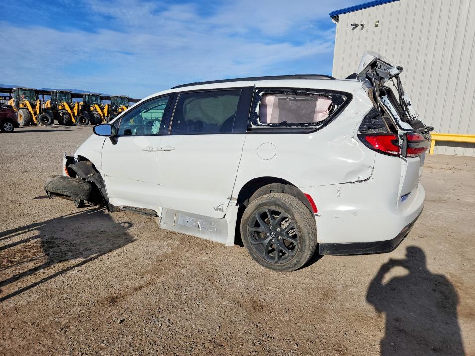 48200786 :رقم المزاد ، 2C4RC1BG1PR564626 vin ، 2023 Chrysler Pacifica مزاد بيع