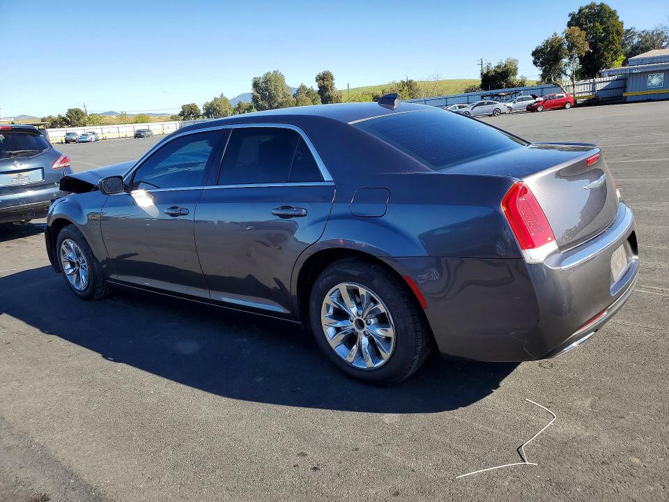 48803556 :رقم المزاد ، 2C3CCAAG6FH864288 vin ، 2015 Chrysler 300 مزاد بيع