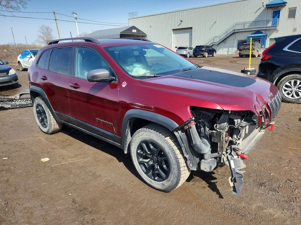 47430606 :رقم المزاد ، 1C4PJMBN9KD100847 vin ، 2019 Jeep Cherokee مزاد بيع