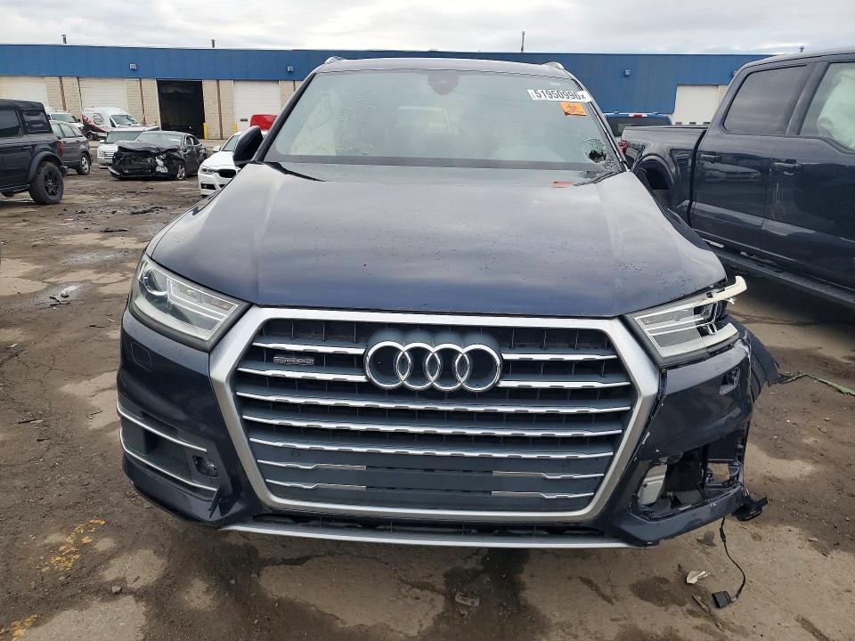 Продаж на аукціоні авто 2018 Audi Q7, vin: WA1LHAF72JD001722, номер лоту: 51950996