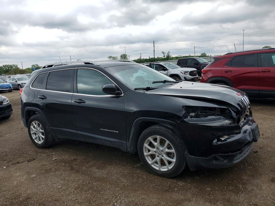 50988716 :رقم المزاد ، 1C4PJLCB7GW355572 vin ، 2016 Jeep Cherokee مزاد بيع
