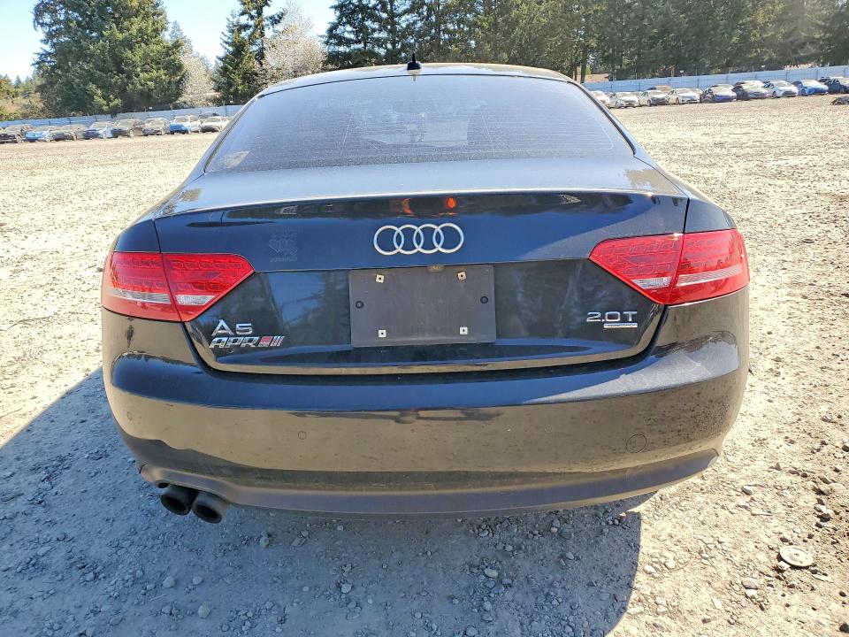 Продажа на аукционе авто 2011 Audi A5, vin: WAULFAFR3BA014122, номер лота: 48680136
