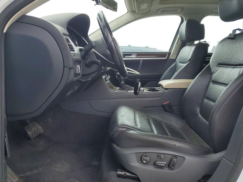 Aukcja sprzedaży 2016 Volkswagen Touareg, vin: WVGEF9BP9GD010835, numer aukcji: 51115086