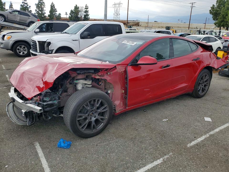 47991226 :رقم المزاد ، 5YJSA1E53PF500343 vin ، 2023 Tesla Model S مزاد بيع