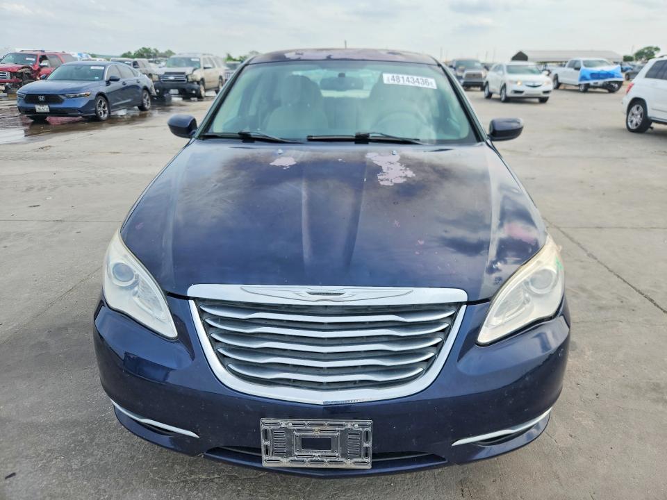 2013 Chrysler 200 მანქანა იყიდება აუქციონზე, vin: 1C3CCBAG3DN738724, აუქციონის ნომერი: 48143436