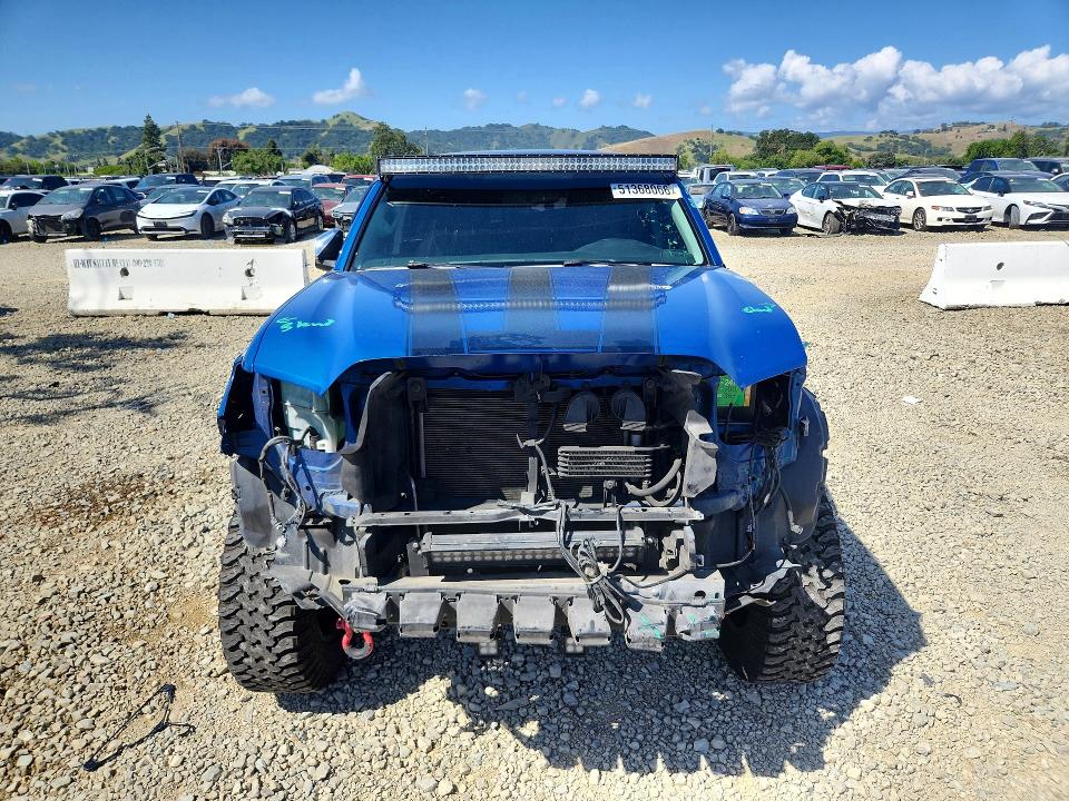 51368066 :رقم المزاد ، 3TMAZ5CNXHM045440 vin ، 2017 Toyota Tacoma مزاد بيع
