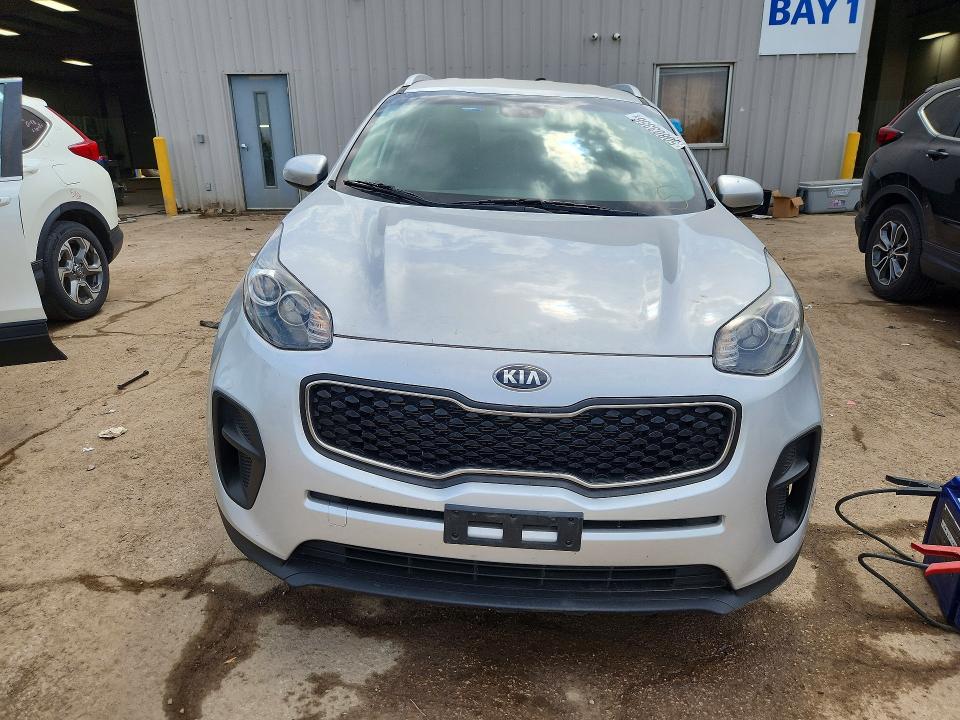 2017 Kia Sportage მანქანა იყიდება აუქციონზე, vin: KNDPM3ACXH7293499, აუქციონის ნომერი: 50803356