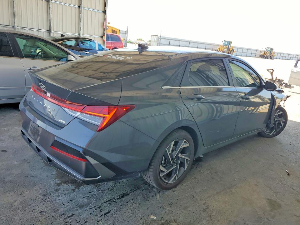 Продаж на аукціоні авто 2025 Hyundai Elantra, vin: KMHLN4DJ9SU149314, номер лоту: 52071156