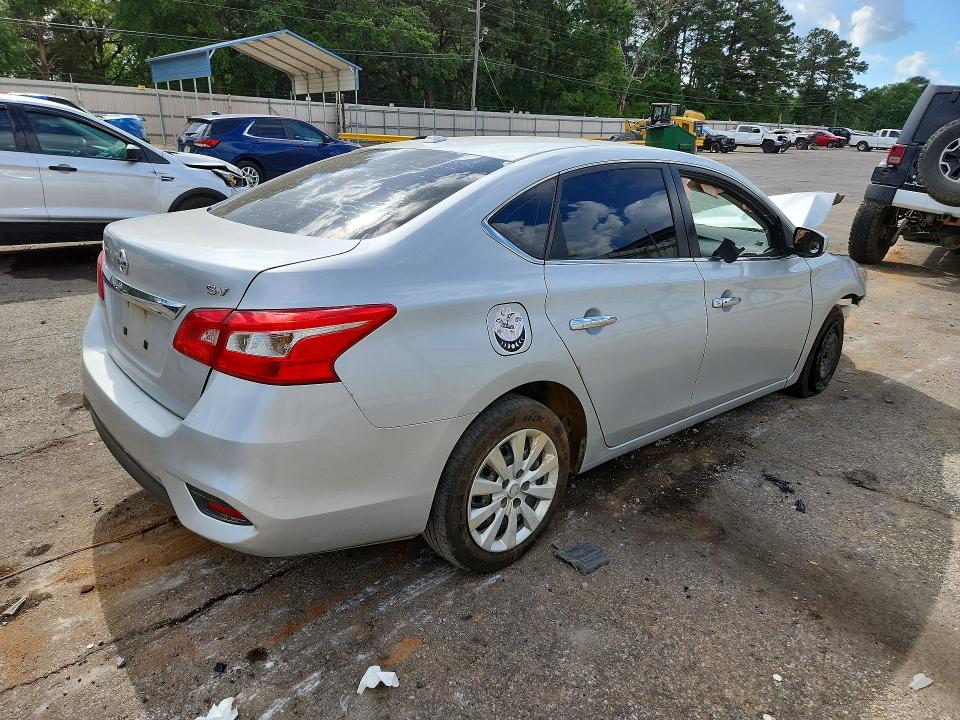 49883596 :رقم المزاد ، 3N1AB7AP4HY265916 vin ، 2017 Nissan Sentra مزاد بيع
