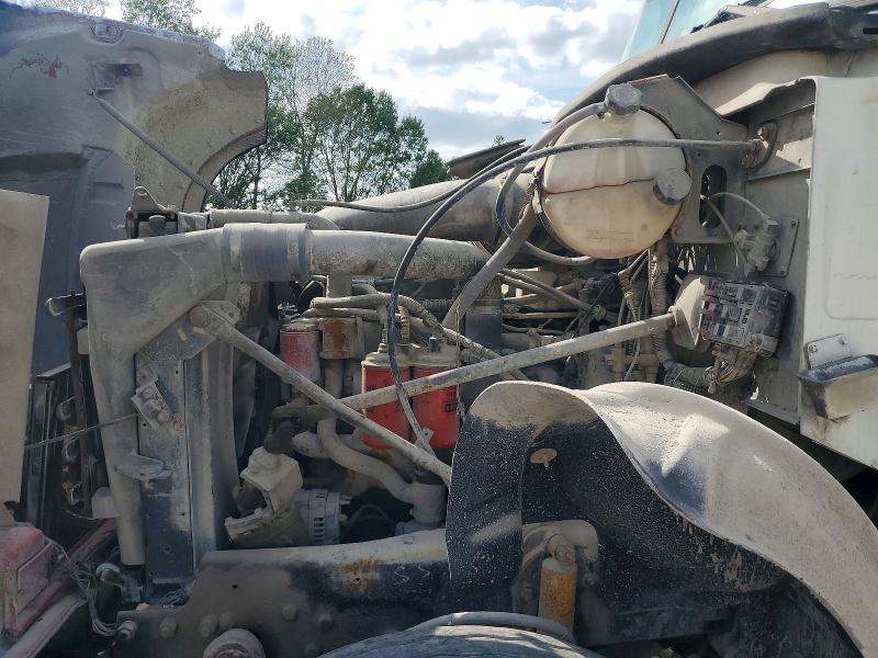 Aukcja sprzedaży 2003 Mack Cv713, vin: 1M2AG11C93M003115, numer aukcji: 48993256