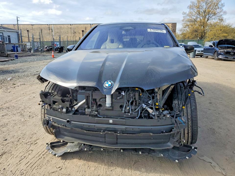 47950296 :رقم المزاد ، WB523CF0XRCR75945 vin ، 2024 Bmw Ix مزاد بيع