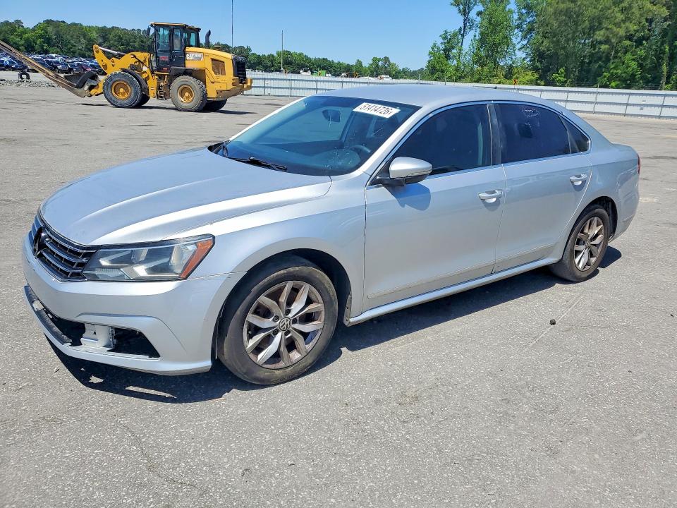 Aukcja sprzedaży 2017 Volkswagen Passat, vin: 1VWAT7A3XHC031759, numer aukcji: 51414726