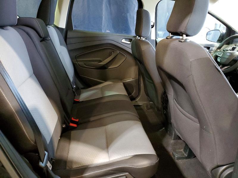 48416026 :رقم المزاد ، 1FMCU9GD5JUC58082 vin ، 2018 Ford Escape مزاد بيع