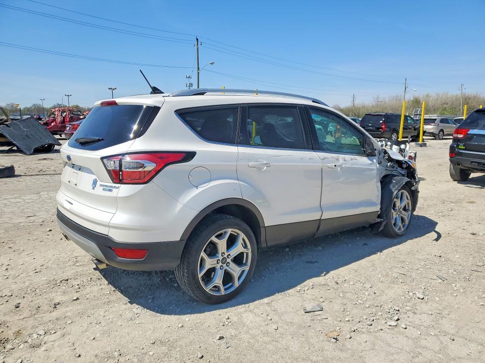 Продажа на аукционе авто 2018 Ford Escape, vin: 1FMCU9J96JUA08533, номер лота: 48923446