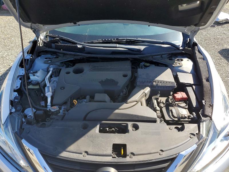 2018 Nissan Altima მანქანა იყიდება აუქციონზე, vin: 1N4AL3AP1JC215420, აუქციონის ნომერი: 51022456