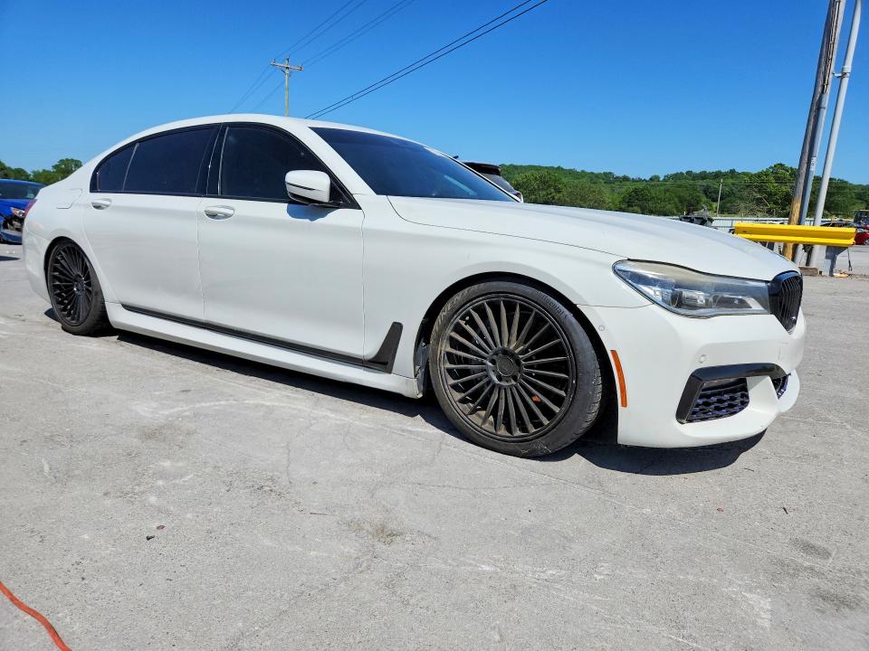 50825606 :رقم المزاد ، WBA7F2C50GG416256 vin ، 2016 Bmw 750 مزاد بيع