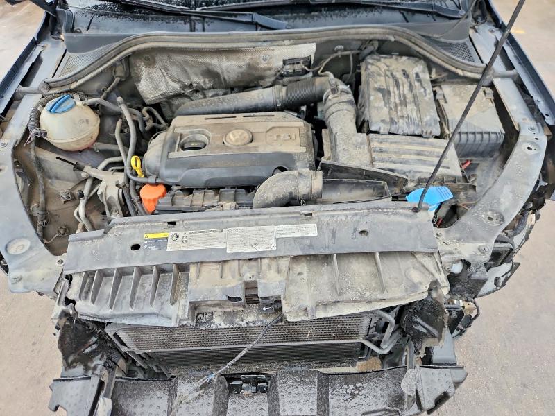 49915086 :رقم المزاد ، WVGAV7AX7HK042994 vin ، 2017 Volkswagen Tiguan مزاد بيع
