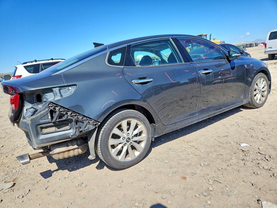 Auction sale of the 2016 Kia Optima, vin: 5XXGU4L39GG119559, lot number: 46778436