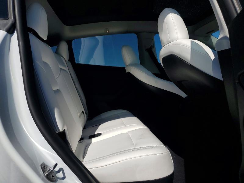 Продаж на аукціоні авто 2022 Tesla Model Y, vin: 7SAYGDEE0NF523105, номер лоту: 49839816
